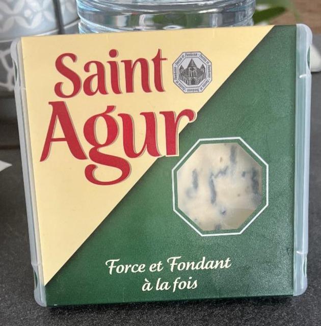 Фото - Сыр с плесенью Saint Agur
