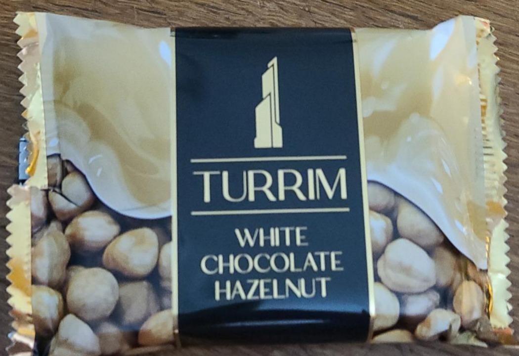 Фото - Шоколад белый с лесными орехами Turrim