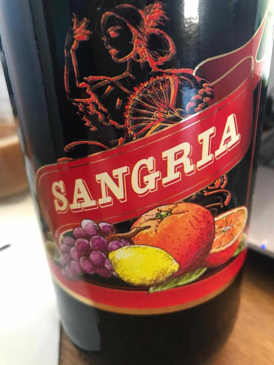 Фото - Винный напиток Sangria красный Penasol