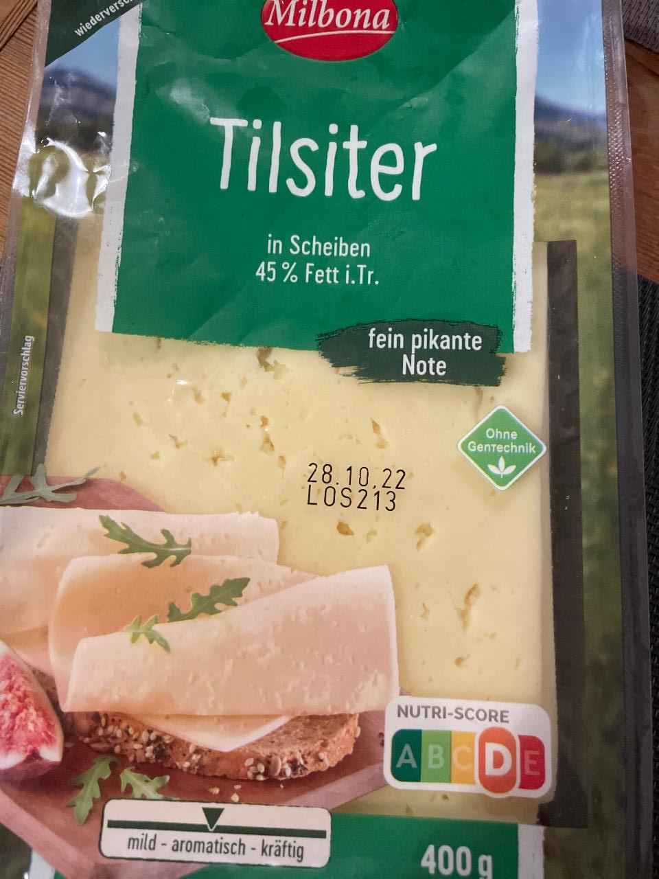 Фото - Сыр безлактозный веганский Tilsiter pikant Milbona