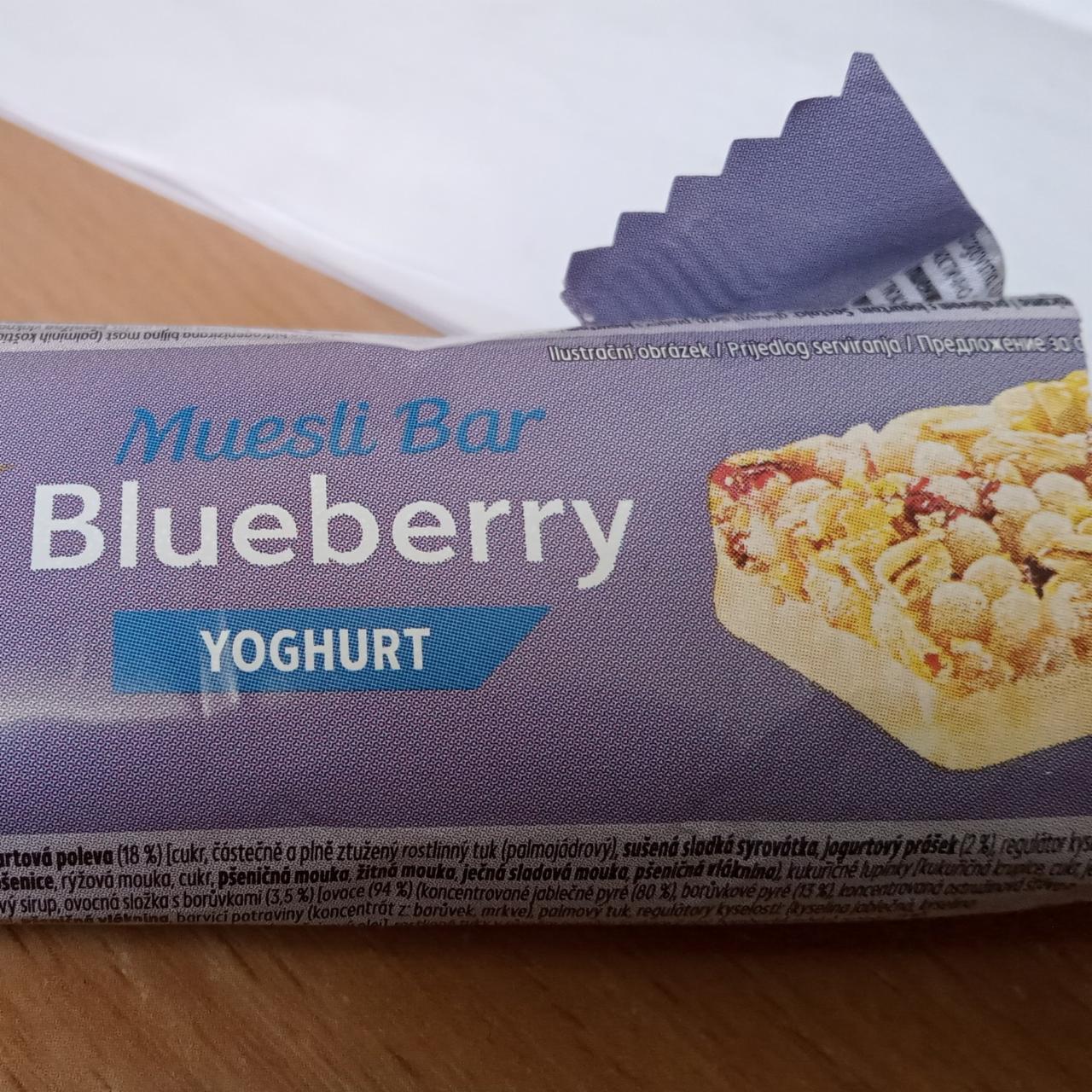 Фото - Батончик-мюсли Muesli Bar Blueberry Yoghurt K-Classic