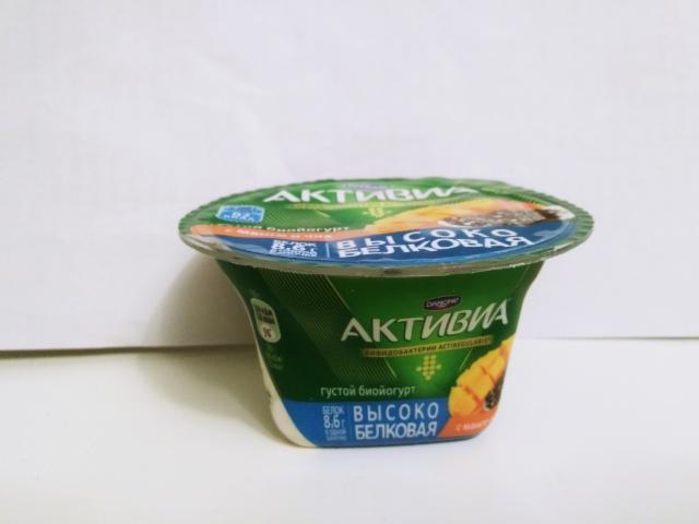 Фото - йогурт высокобелковый с манго и чиа Активиа Danon