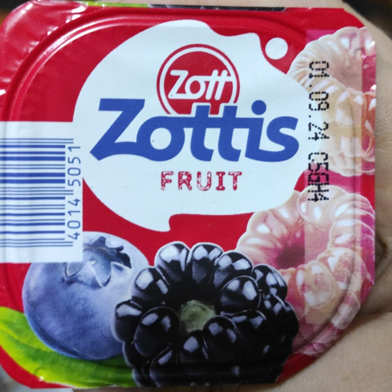 Фото - Йогурт в ассортименте со вкусом лесные ягоды манго абрикос клубника 0.1% Zott