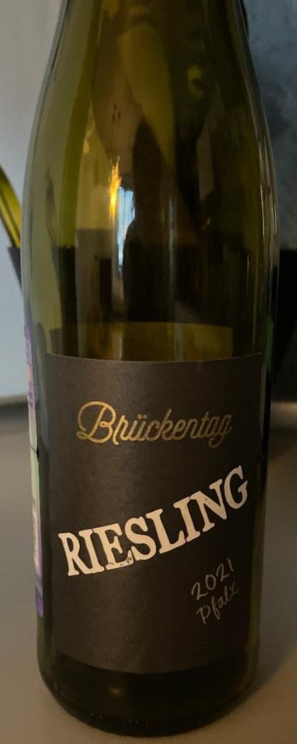 Фото - Вино рислинг Riesling Pfalz Bruckentag 2021