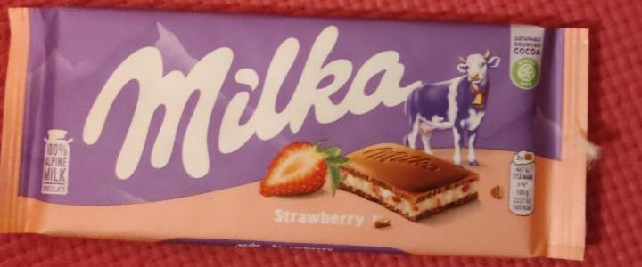 Фото - шоколад с начинкой клубничный йогурт Milka Милка
