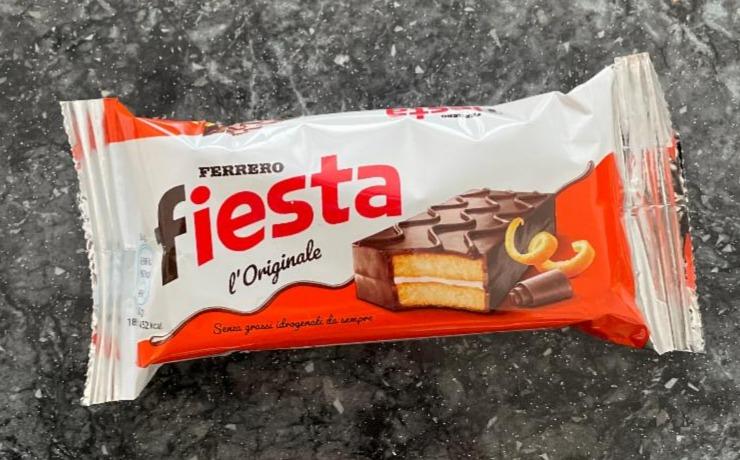 Фото - Бисквит классический в молочном шоколаде Fiesta Ferrero