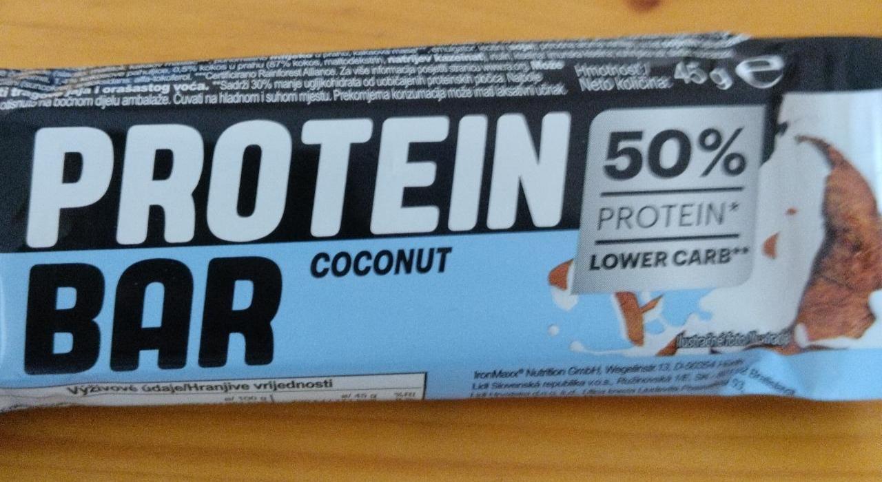 Фото - Батончик протеиновый 50% со вкусом кокоса Protein Bar Coconut IronMaxx