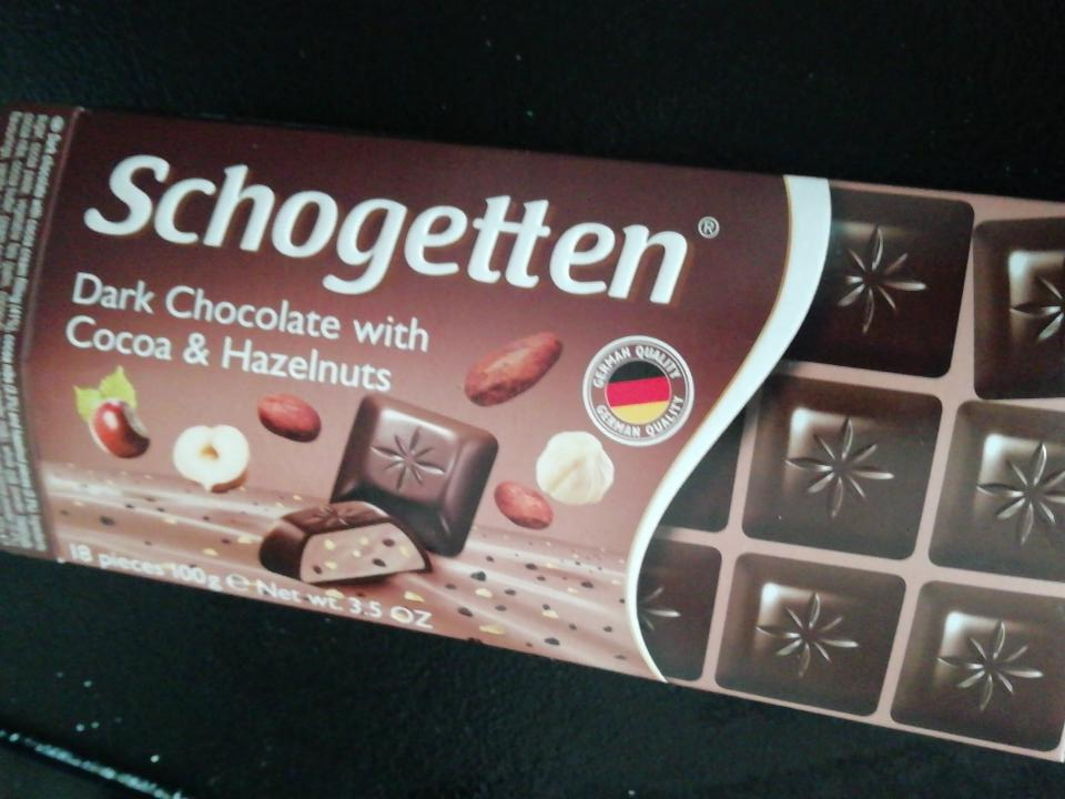 Фото - шоколад тёмный с какао и орехами Schogetten