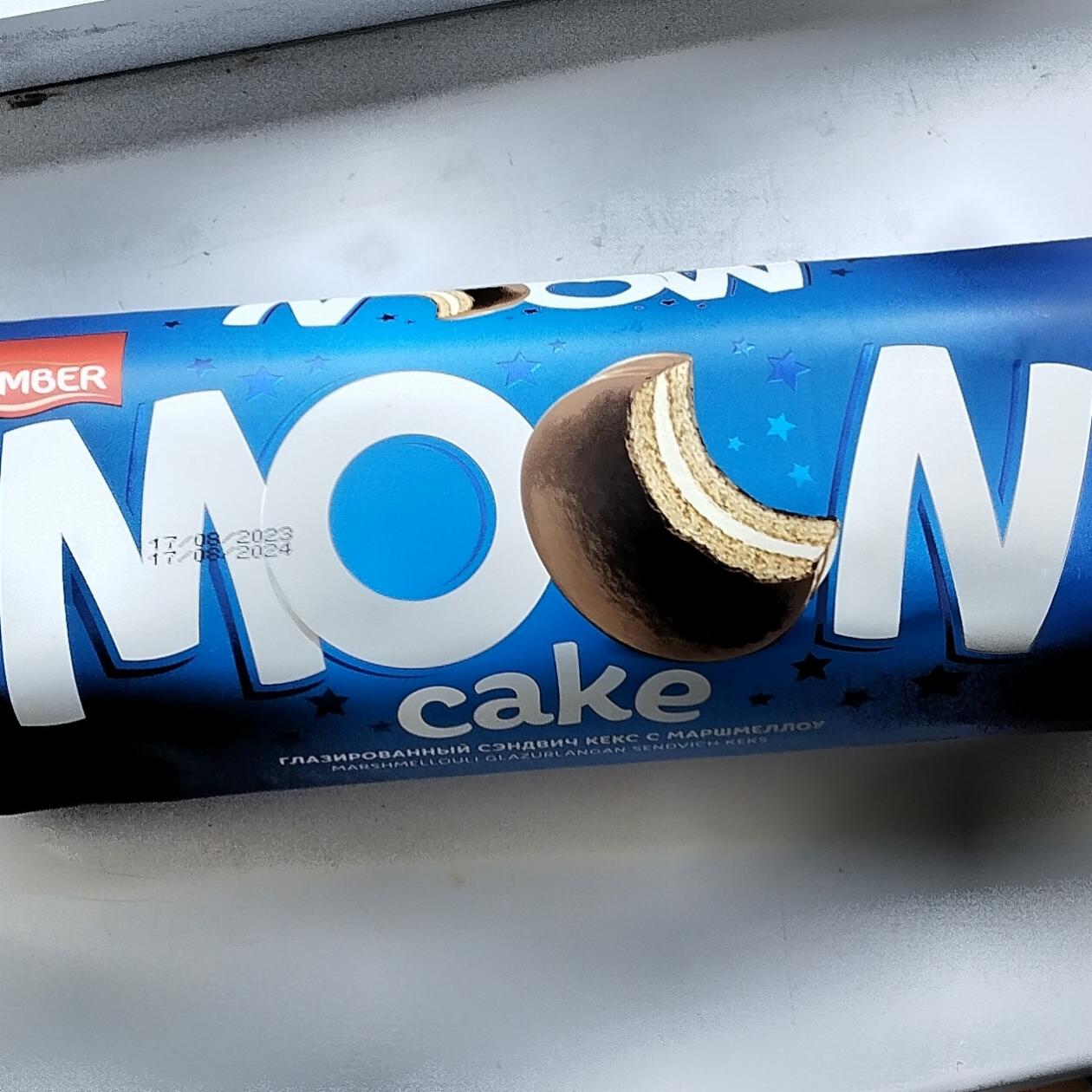Фото - глазированный сэндвич кекс с маршмеллоу Moon Cake Krember