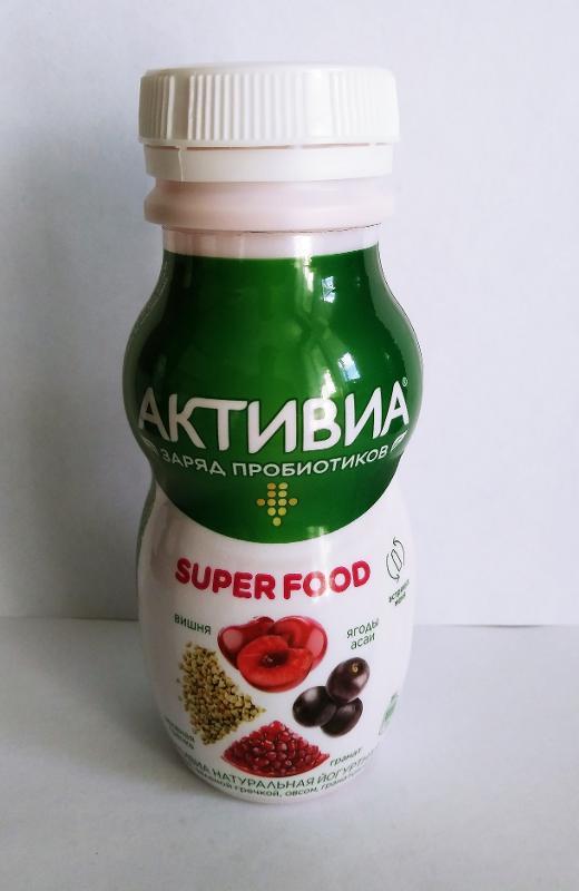 Фото - Биойогурт питьевой 'Активиа Super Food' с вишней, зеленой гречкой, овсом, гранатом и асаи