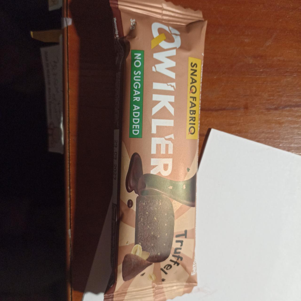 Фото - Шоколадный батончик без сахара трюфельный Qwikler Snaq fabriq