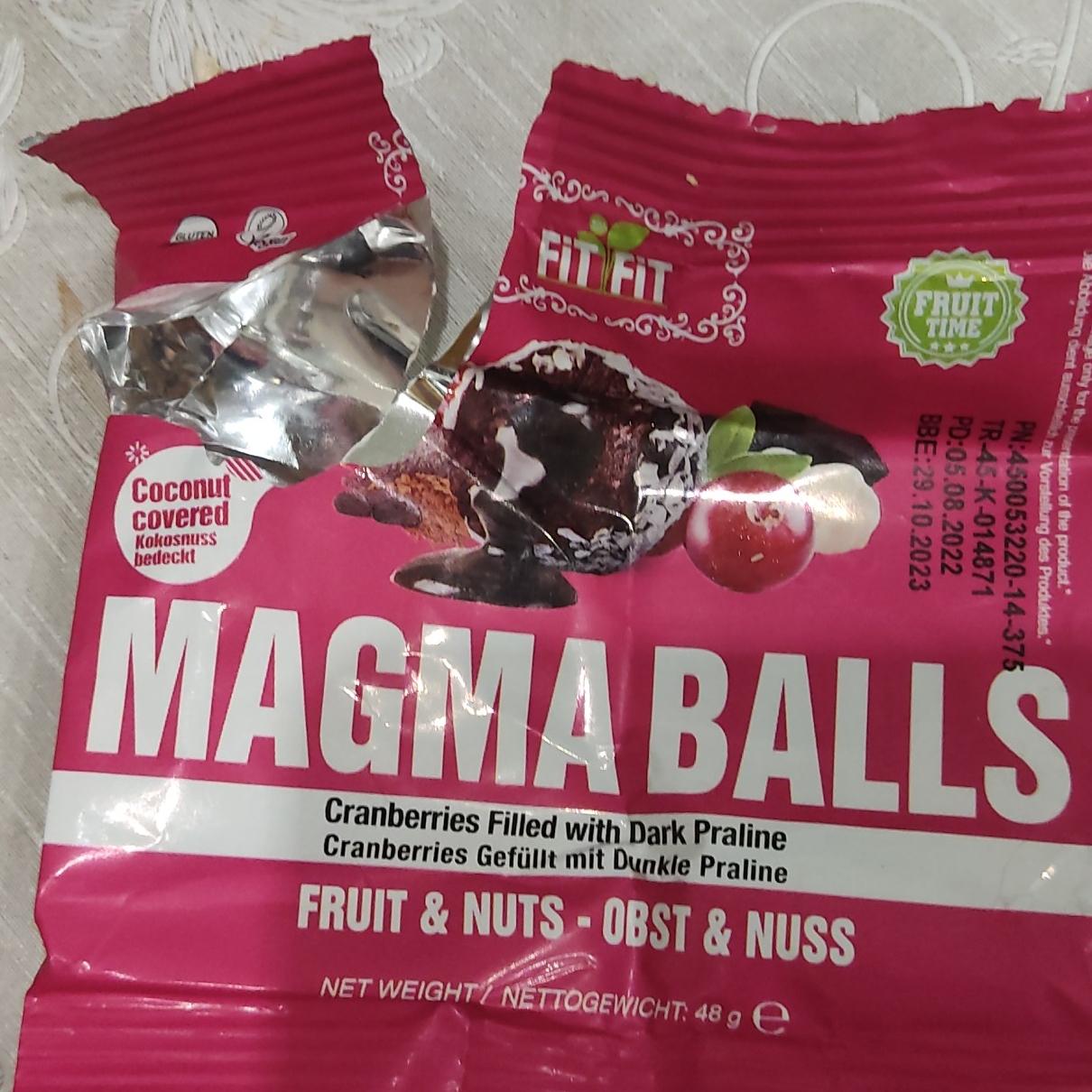Фото - Magma Balls Cranberries Filled with Dark Praline Fit Fit