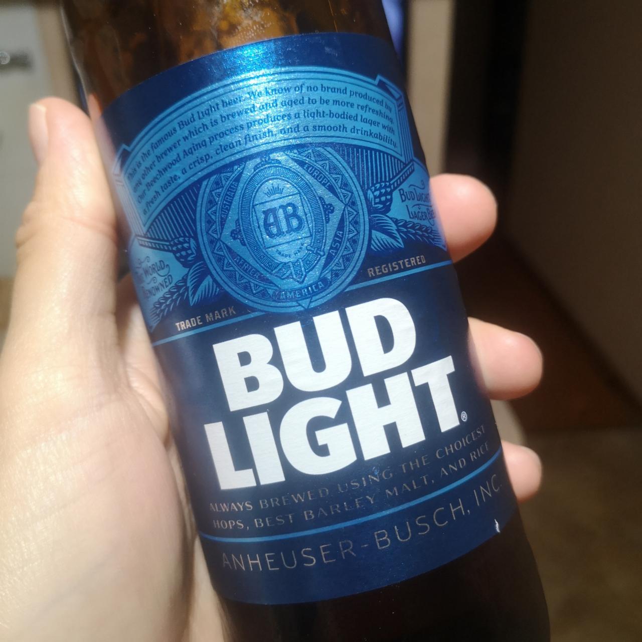 Фото - Пиво Светлое Bud Light