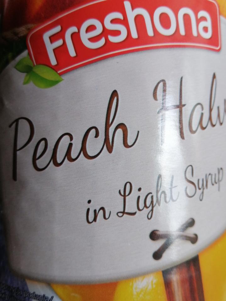 Фото - Freshona Peach Halves in lightly sweetened syrup