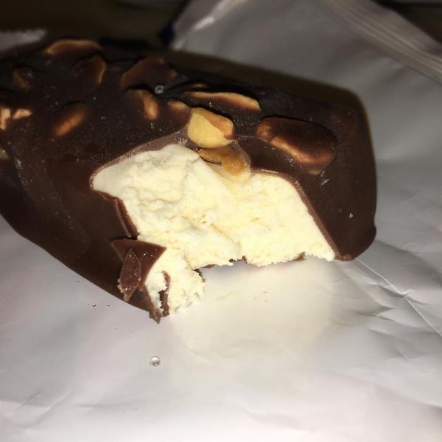 Фото - Мороженое 'Рефлекс' с арахисом и карамелью