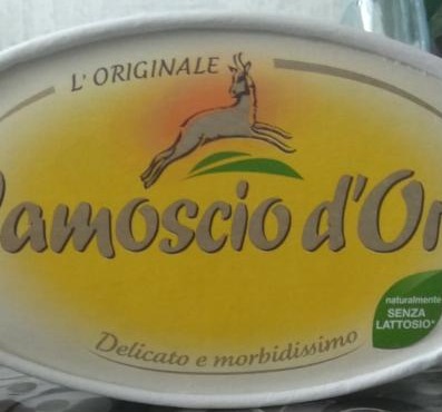 Фото - Сыр мягкий Camoscio d'Oro Camoscio d'Oro