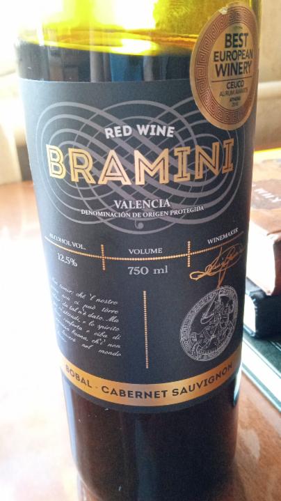 Фото - вино красное сухое Bramini Valencia