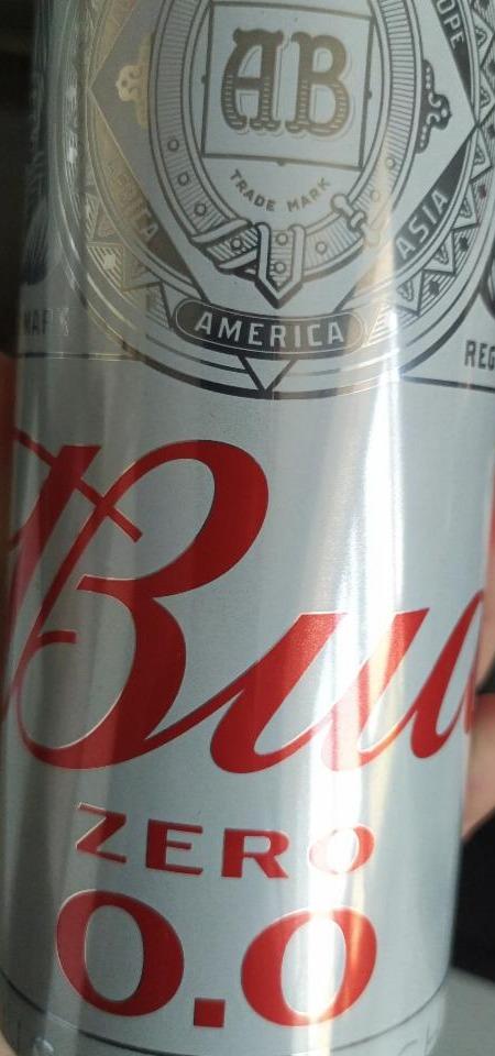 Фото - Пиво специальное 0% светлое безалкогольное Zero Bud