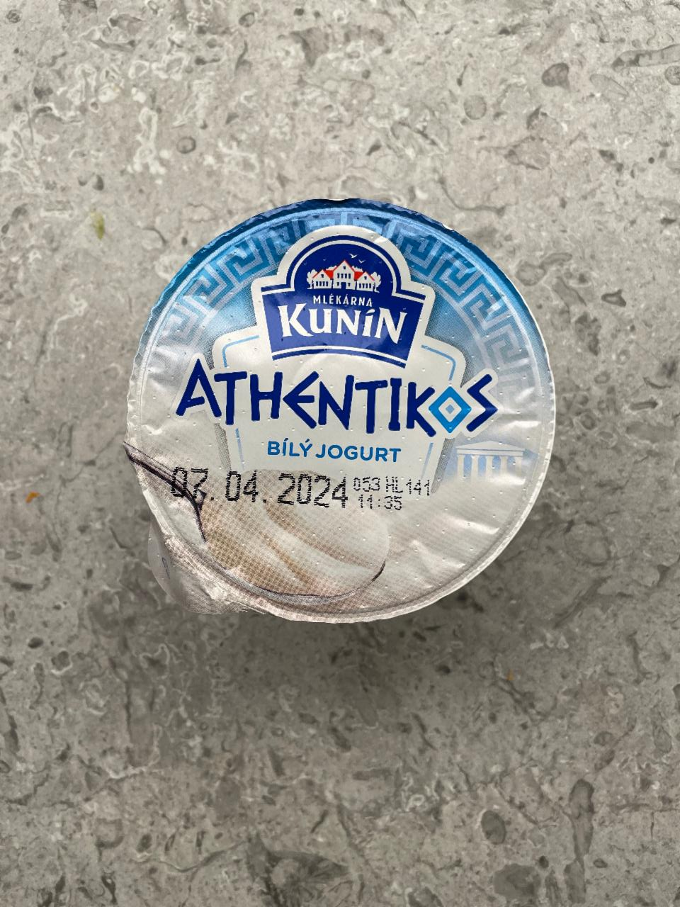 Фото - Athlentikos bílý jogurt Kunin