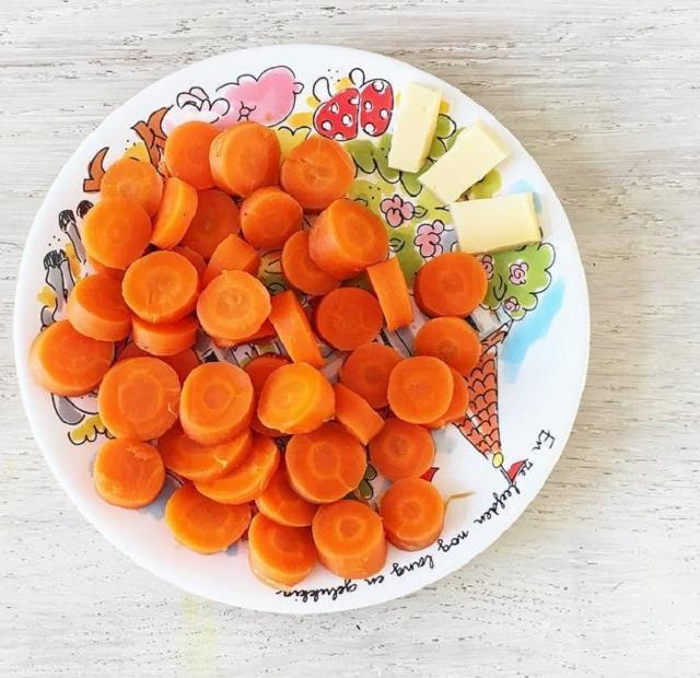 Калории морковь вареная. Вареная морковь калорийность. Варёная морковь при похудении.