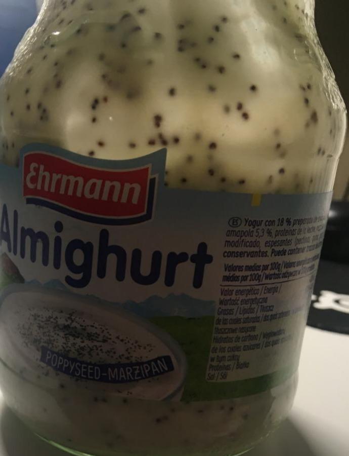 Фото - йогурт с маком Almighurt Ehrmann