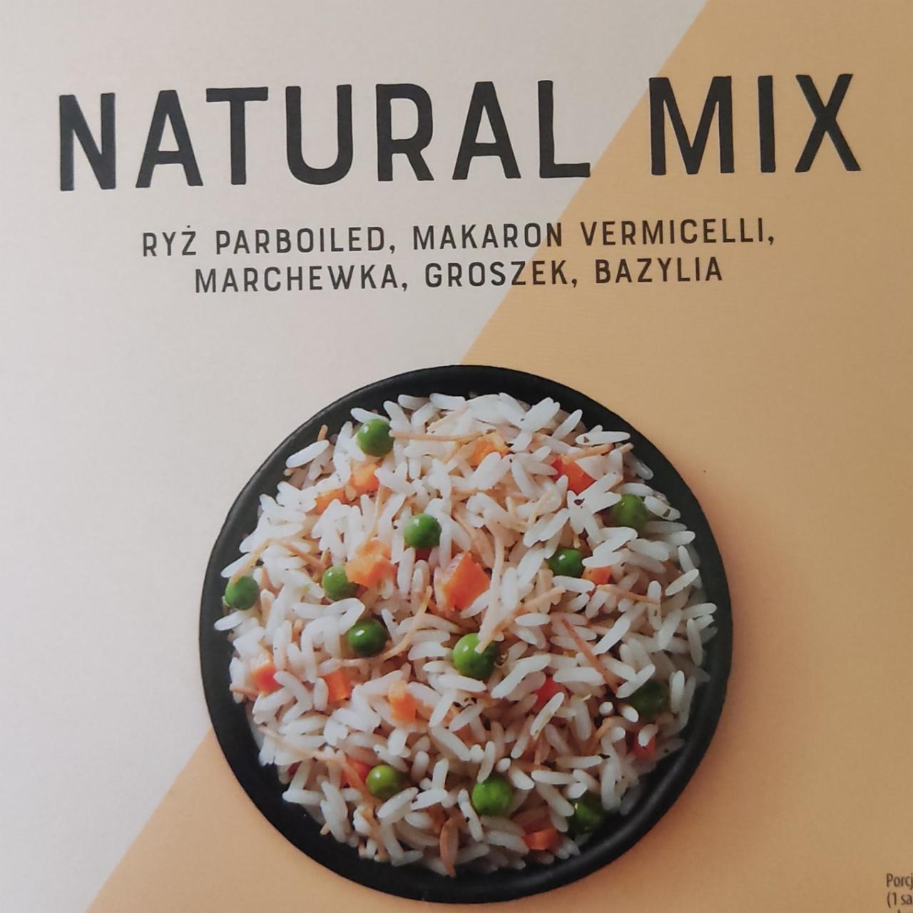 Фото - Микс из пропаренного риса, вермишели, зеленого горошка, моркови и базилика Natural Mix Plony Natury
