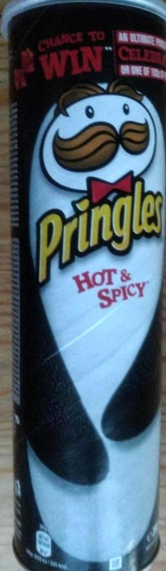 Фото - Чипсы соленые Hot and Spicy Pringles