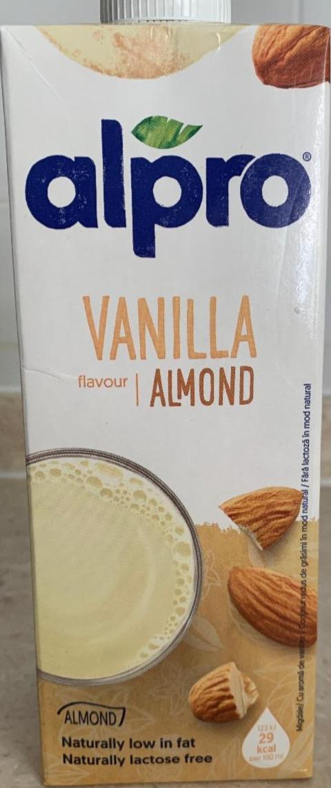 Фото - Молоко миндальное ванильное Alpro vanilla almond