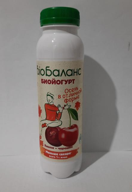 Фото - Биойогурт питьевой вишня-черешня Bioбаланс