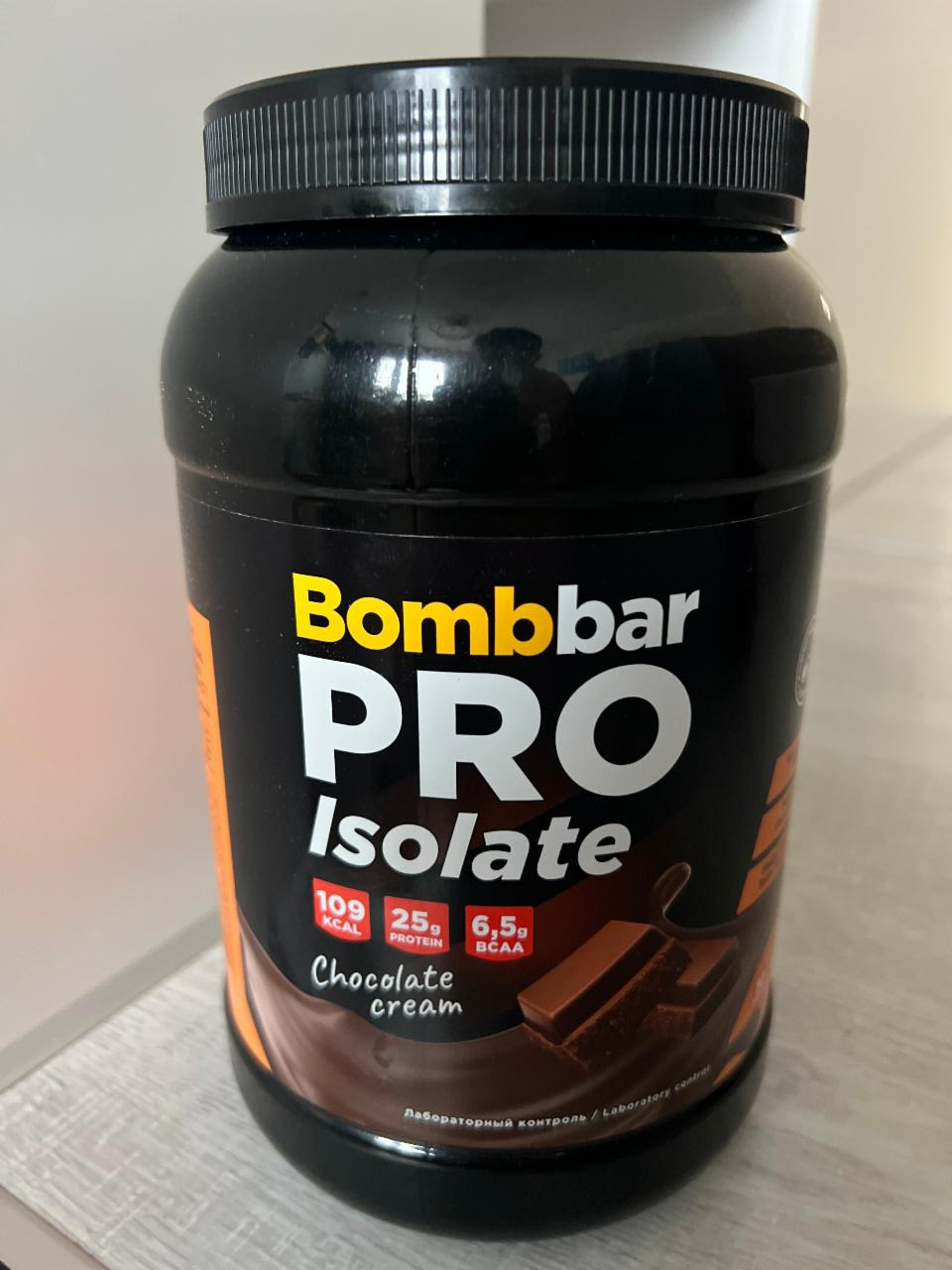 Фото - PRO Isolate шоколадный крем Bombbar