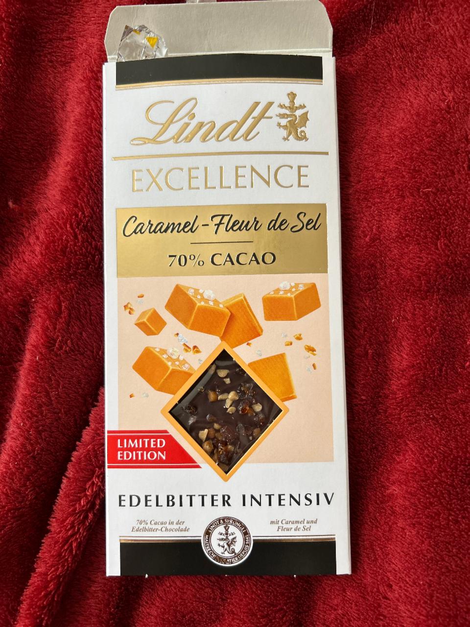 Фото - Шоколад Excellence Dark Chocolate 70% Caramel Sea Salt Lindt