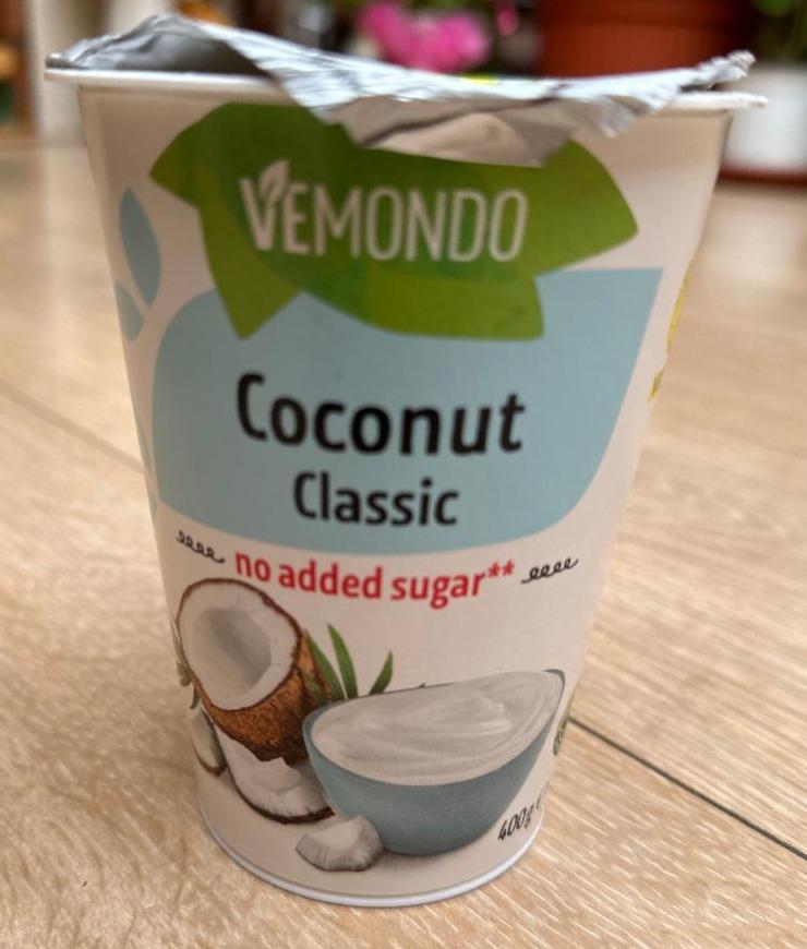 Фото - Йогурт кокосовый Coconut Classic Vemondo