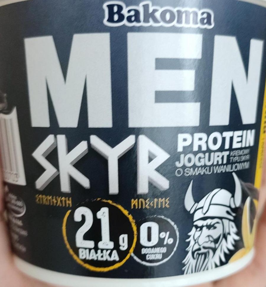 Фото - Йогурт протеиновый со вкусом черники Men Skyr Protein Jogurt Bakoma