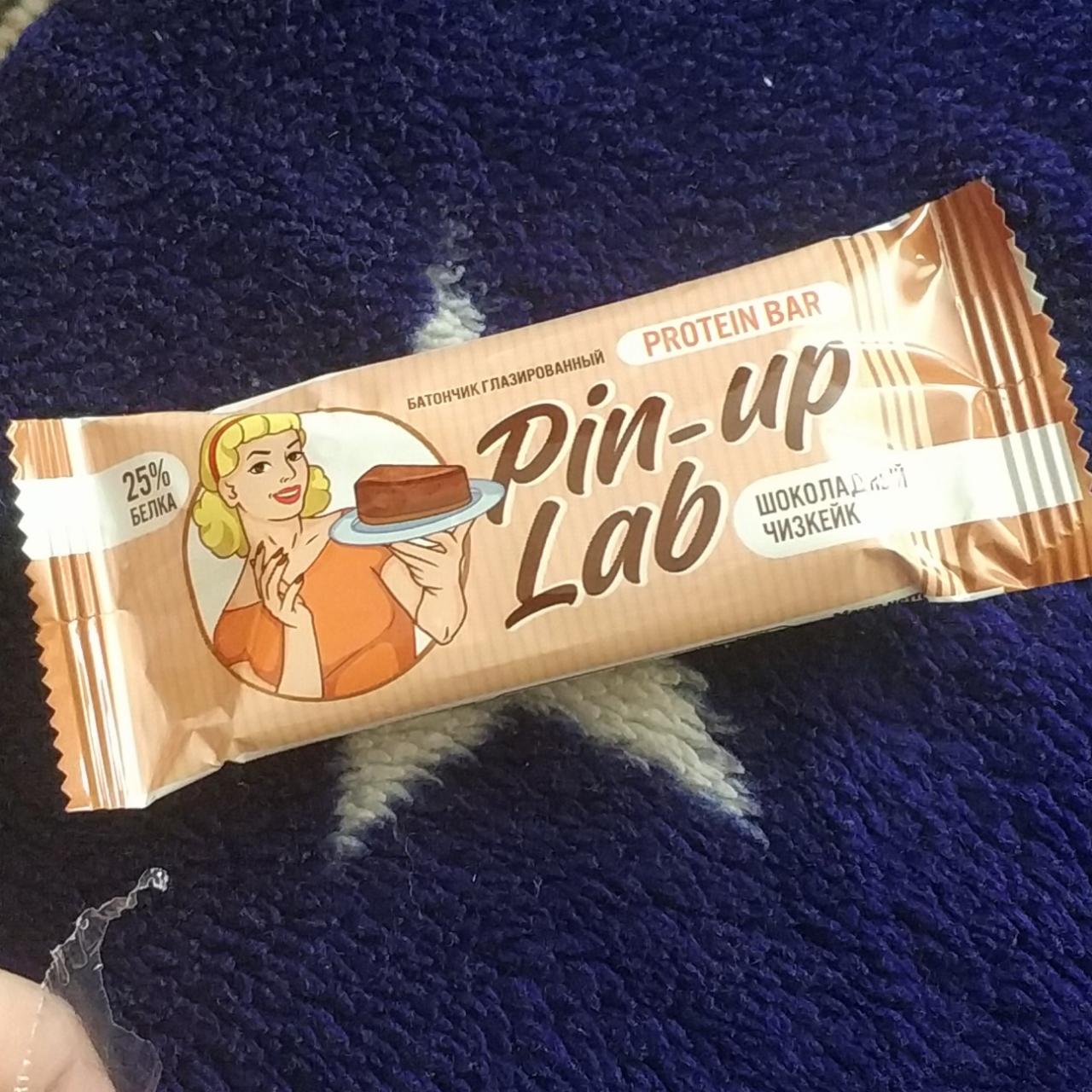 Фото - батончик глазированный Шоколадный чизкейк Pin Up Lab