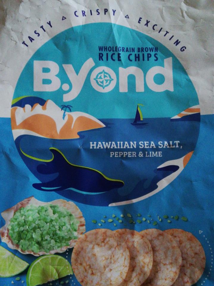 Фото - Чипсы из цельнозернового коричневого риса со вкусом гавайской морской сольи, чёрного перца и лайма B.Yond
