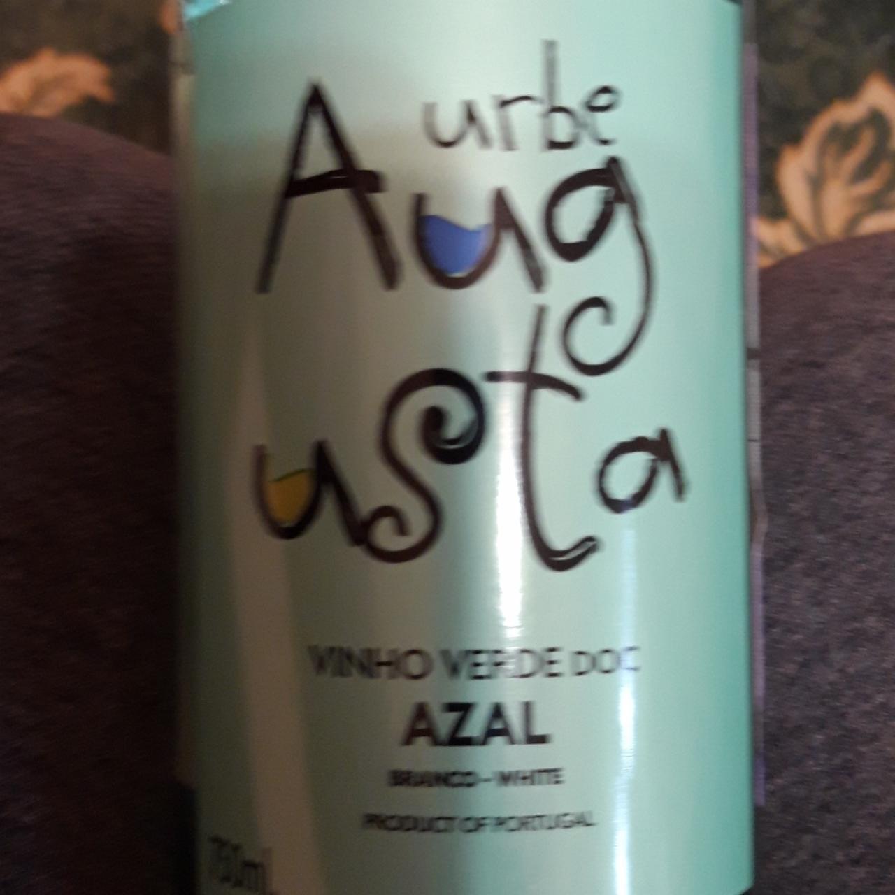 Фото - вино полусухое Португалия azal vinho verde urbe Augusta