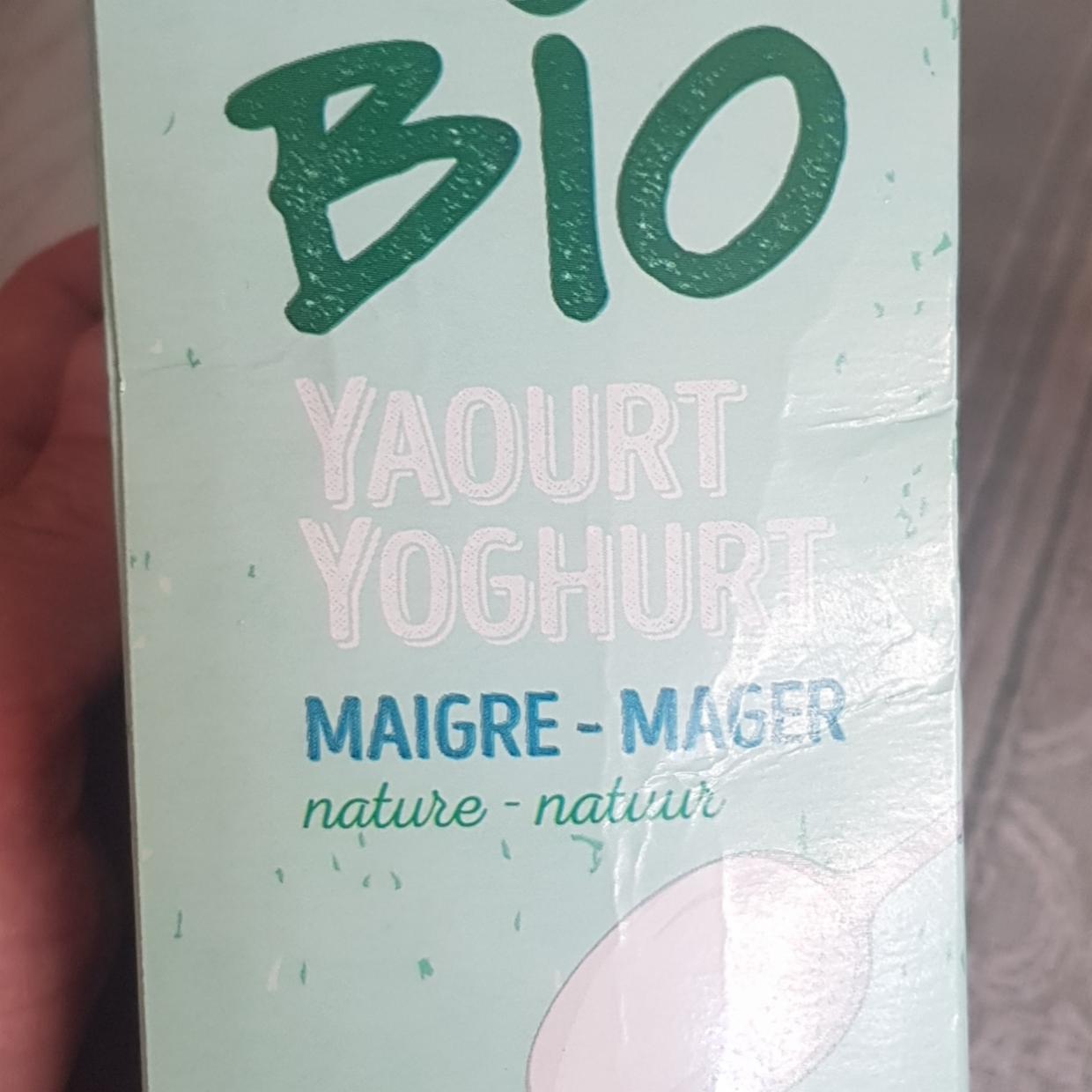 Фото - йогурт натуральный 0.5% Boni