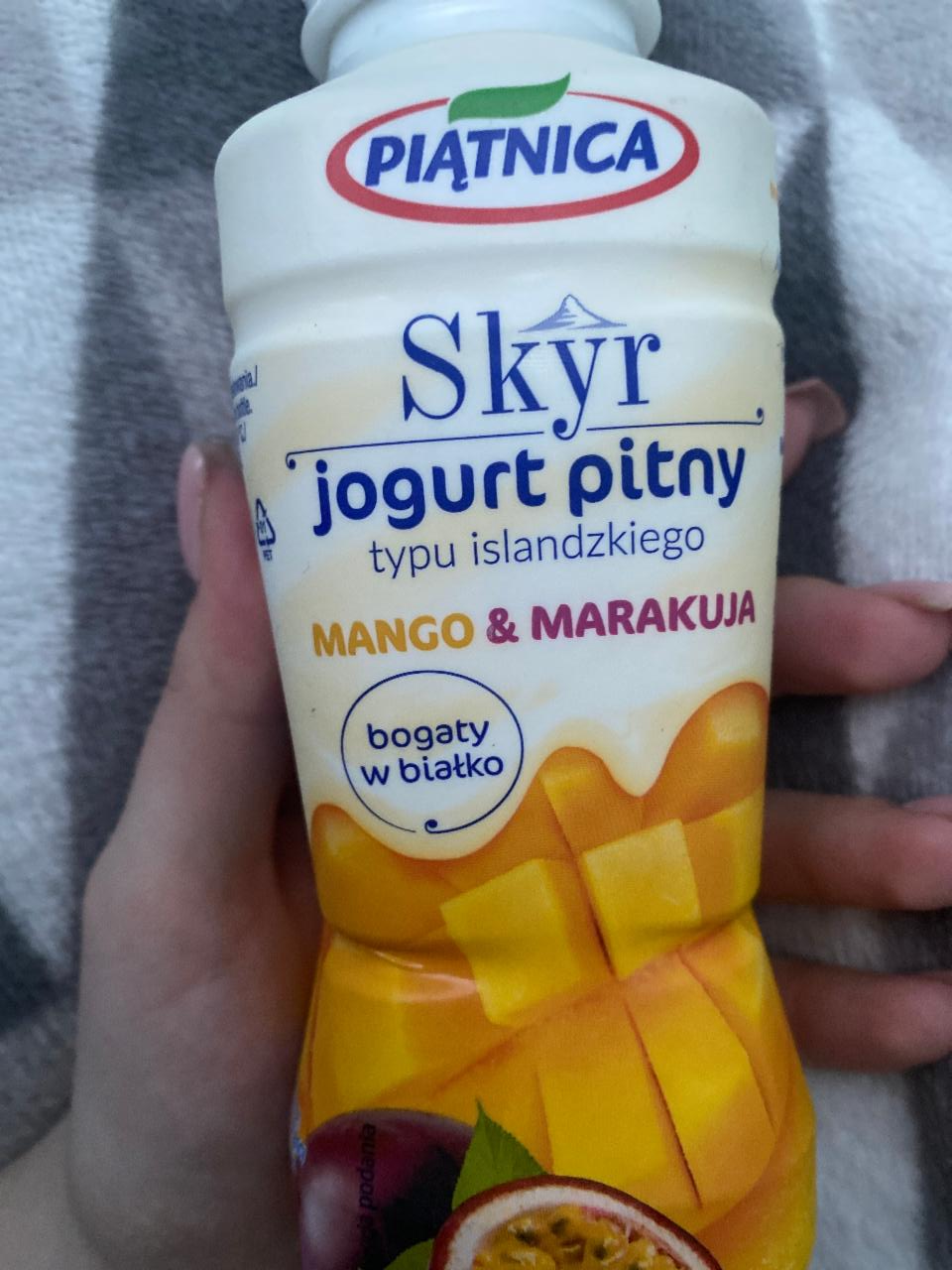 Фото - скир питьевой йогурт манго-маракуйя Piątnica