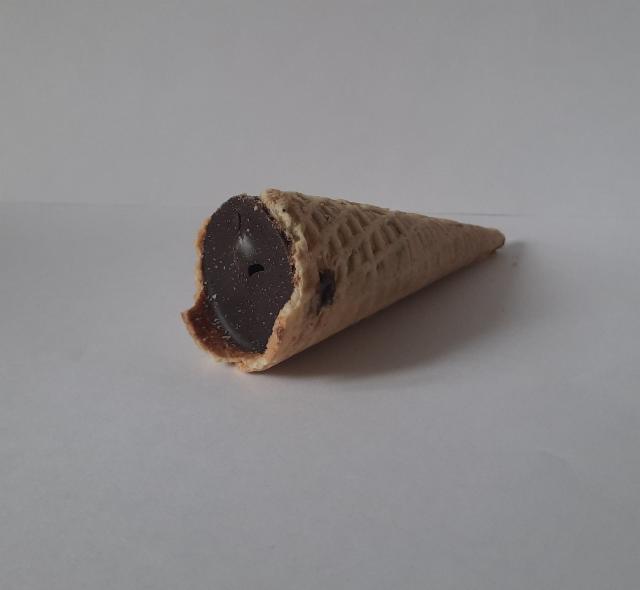 Фото - Вафельный рожок глазированный с ореховой пастой c какао Lafinele