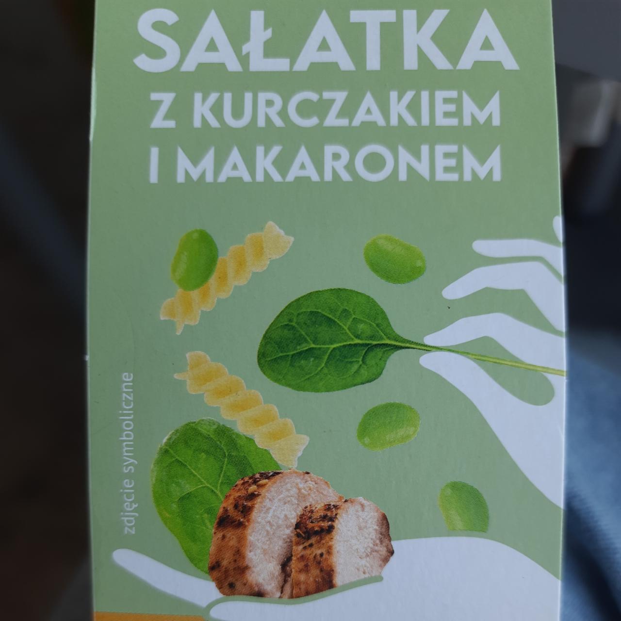 Фото - салат с курицей и макаронами Żabka