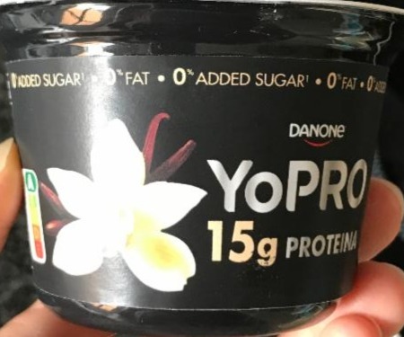 Фото - протеиновый йогурт ванильный YoPRO Danone