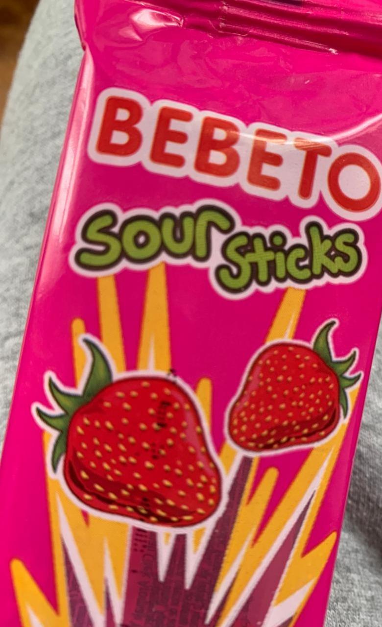 Фото - Мармелад жевательный Strawberry Sour Sticks Bebeto