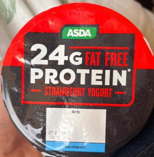 Фото - Йогурт протеиновый клубничный Protein Strawberry Jogurt Asda