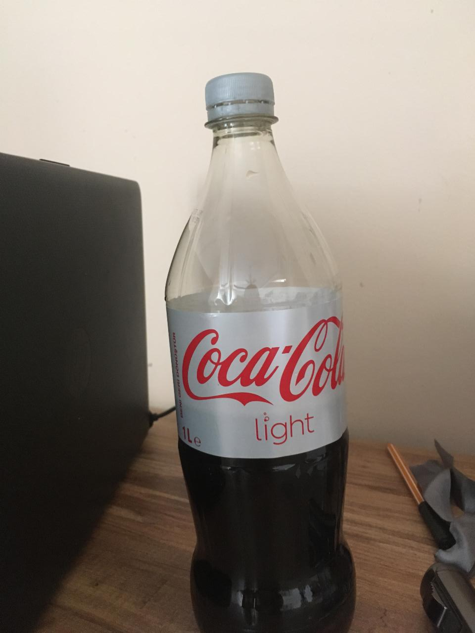 Фото - напиток сильногазированный без сахара Light Coca-Cola