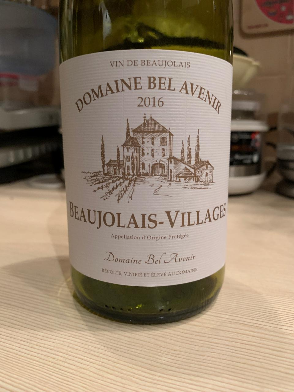 Фото - вино Beaujolais-Villages Domaine Bel Avenir