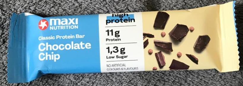 Фото - Протеиновый батончик Classic Protein Bar Chocolate Chip Maxi Nutrition