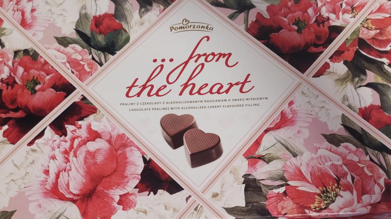 Фото - шоколадные конфеты From the heart с мягкой вишневой начинкой Pomorzanka