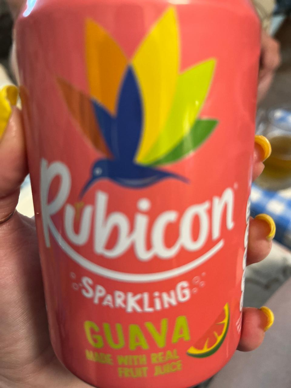 Фото - Напиток сильногазированный Rubicon Guava