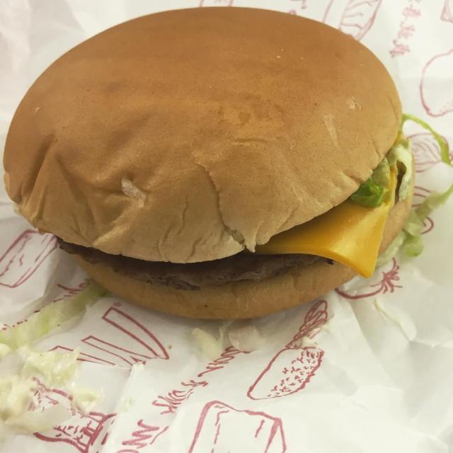 Фото - Чизбургер фреш из McDonald Макдональдс