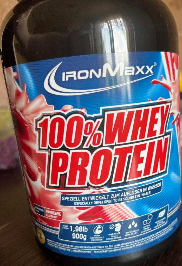 Фото - 100% сывороточный протеин малина IronMaxx